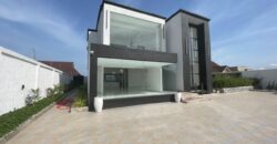 Ultra Modern 4bedroom with swimming pool at East Legon hills