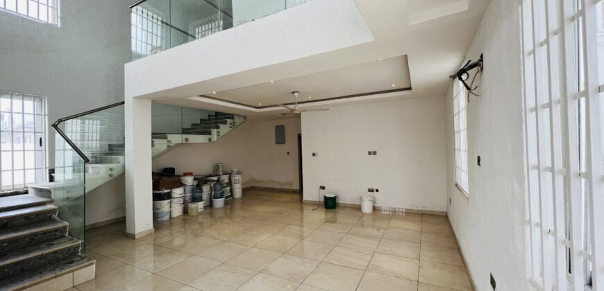 Executive 3 bedroom house with boys quarters for sale at Tseaddo