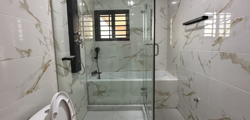 Magnificent 4 bedroom with BQ for sale at Lakeside