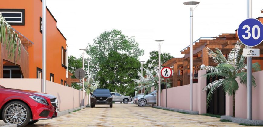 Newly built 4 bedroom houses for sale at Achimota Mile 7