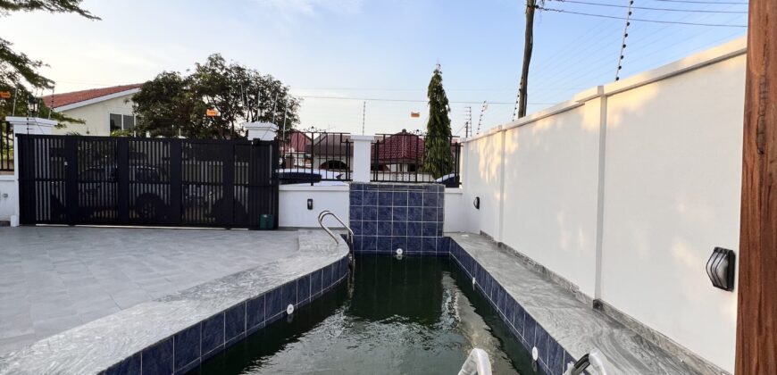 4 bedroom Swimming Pool House ,1 Bq with a Selling NOW
