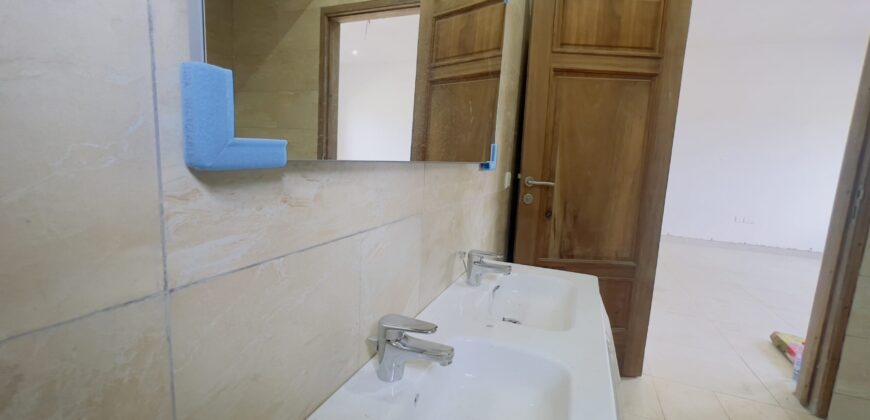 CONTEMPORARY 3BEDROOM HOUSE FOR SALE IN ACCRA-GHANA AT SPINTEX COMMUNITY 17 OFF THE KFC ROAD