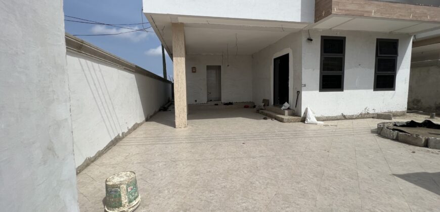 BRAND-NEW 3BEDROOM STOREY BUILDING  FOR SALE AT SPINTEX , ACCRA GHANA