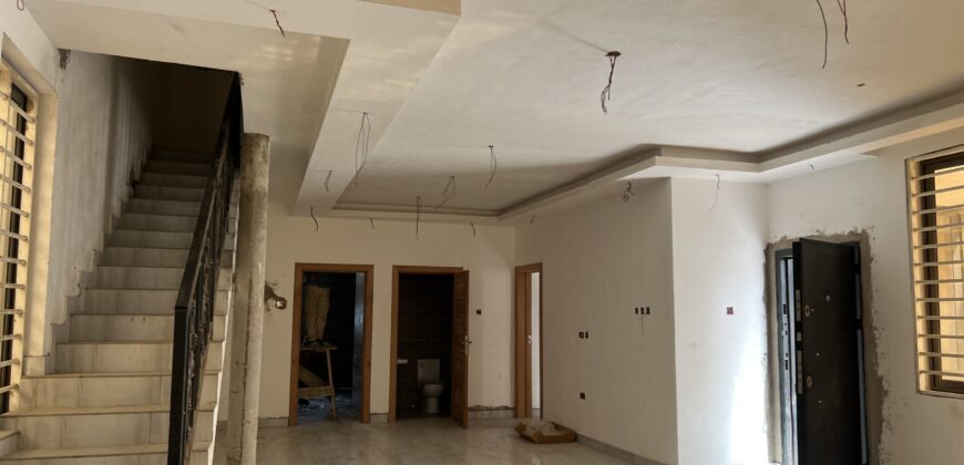 4BEDROOM WITH BOYS QUARTERS & MINI GATED COMMUNITY HOUSE FOR SALE AT SPINTEX