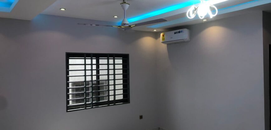 3BEDROOM STOREY FOR SALE AT ACP ESTATE JUNCTION