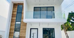 Executive 4 bedrooms luxury House with 1 room boys for sale at East Legon ( American house)
