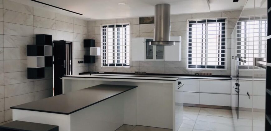 7Bedrooms Swim Pool House with 1 Bq for sale at East Legon 