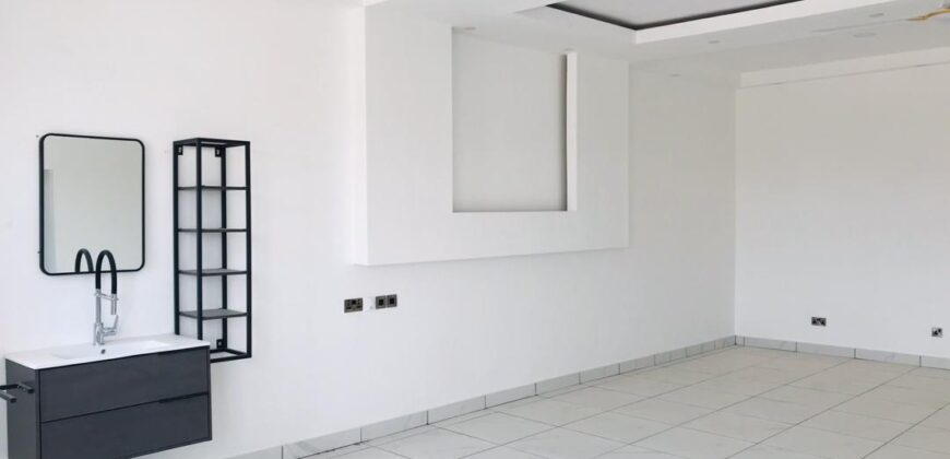 7Bedrooms Swim Pool House with 1 Bq for sale at East Legon 