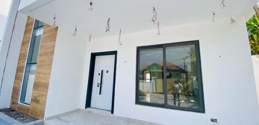 Executive 4 bedrooms luxury House with 1 room boys for sale at East Legon ( American house)