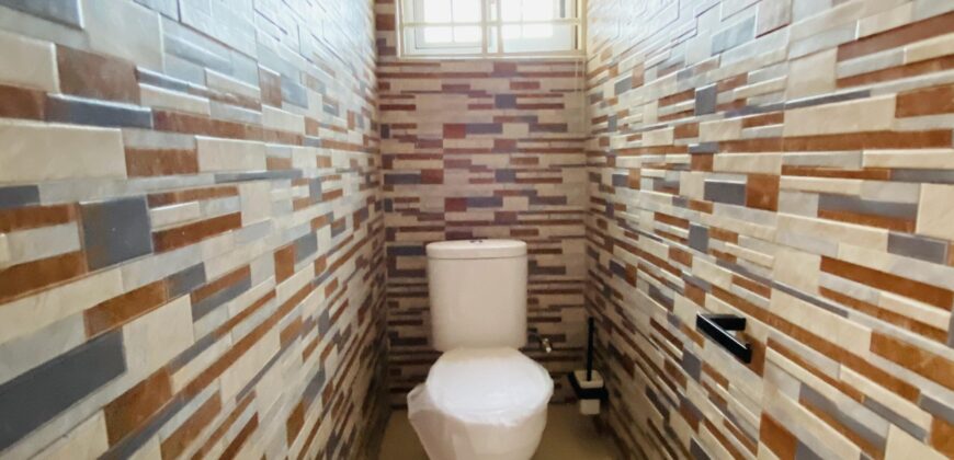 3bedroom with boysquarter for sale at Oyarifa