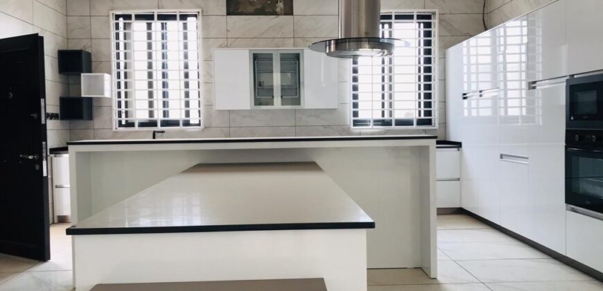 7Bedrooms Swim Pool House with 1 Bq for sale at East Legon 