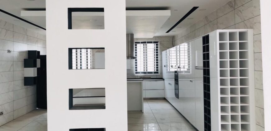 7Bedrooms Swim Pool House with 1 Bq for sale at East Legon 