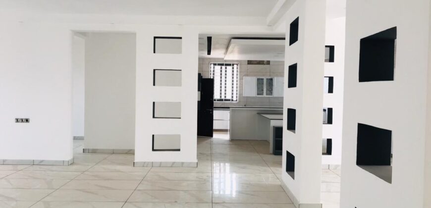 7Bedrooms Swim Pool House with 1 Bq for sale at East Legon 