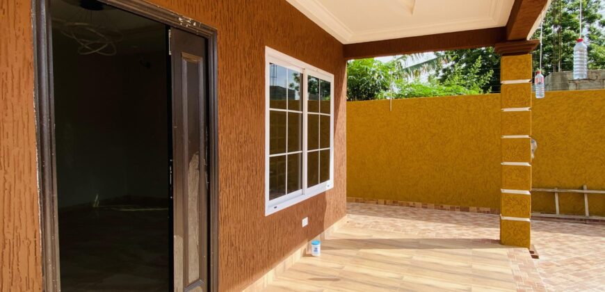 3bedroom with boysquarter for sale at Oyarifa