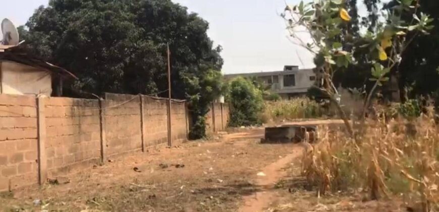 LANDED PROPERTY FOR SALE AT NORTH LEGON OPPOSITE PAPAS PIZZA