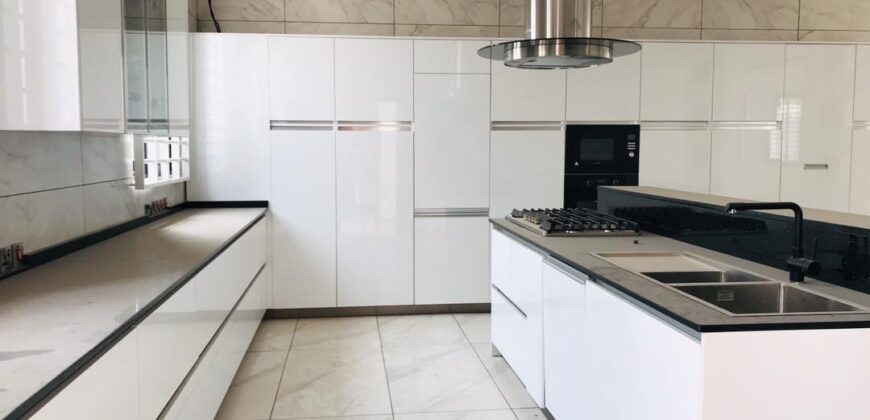 7Bedrooms Swim Pool House with 1 Bq for sale at East Legon 