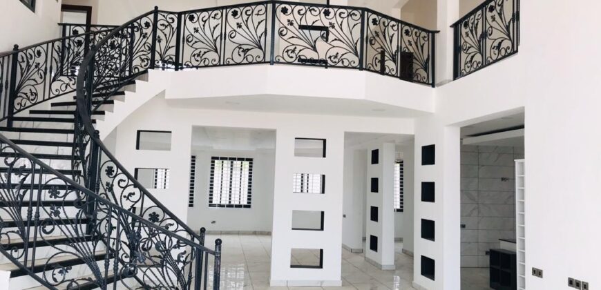 7Bedrooms Swim Pool House with 1 Bq for sale at East Legon 