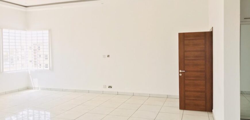 7Bedrooms Swim Pool House with 1 Bq for sale at East Legon 