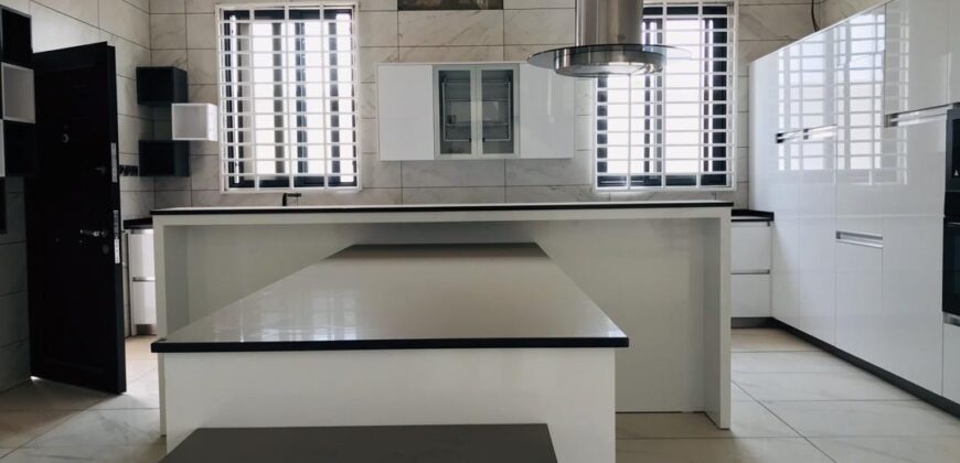 7Bedrooms Swim Pool House with 1 Bq for sale at East Legon 