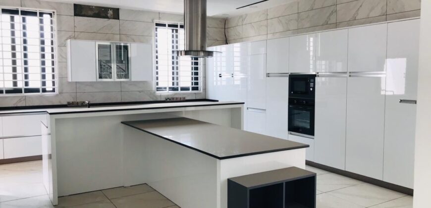 7Bedrooms Swim Pool House with 1 Bq for sale at East Legon 