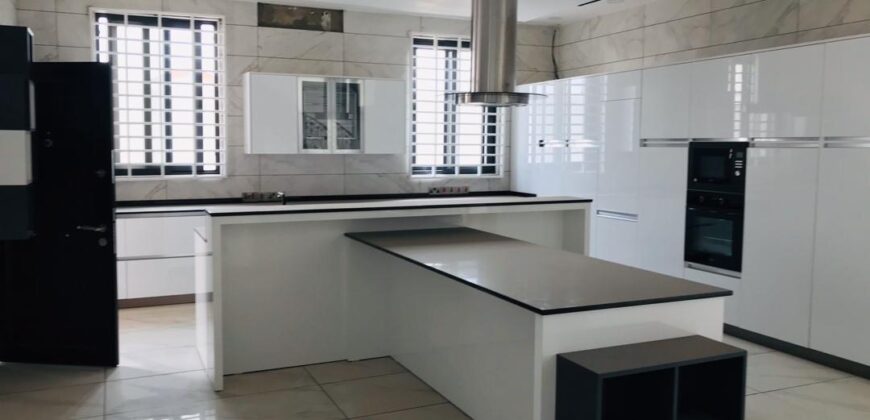 7Bedrooms Swim Pool House with 1 Bq for sale at East Legon 