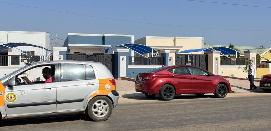 3BEDROOM WITH BOYSQUARTERS FOR SALE AT SPINTEX, ACCRA GHANA