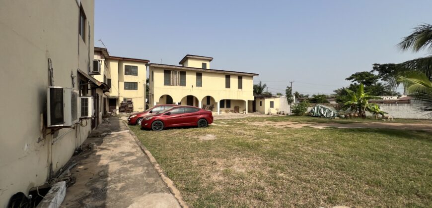 Roadside commercial Landed Property For sale La-Trade a min drive from la palm beach