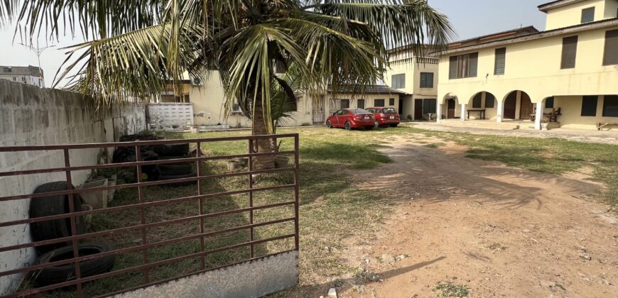 Roadside commercial Landed Property For sale La-Trade a min drive from la palm beach