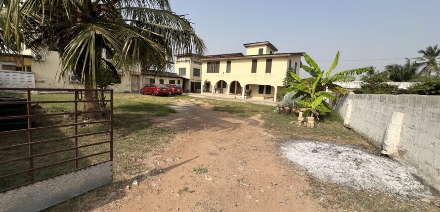 Roadside commercial Landed Property For sale La-Trade a min drive from la palm beach