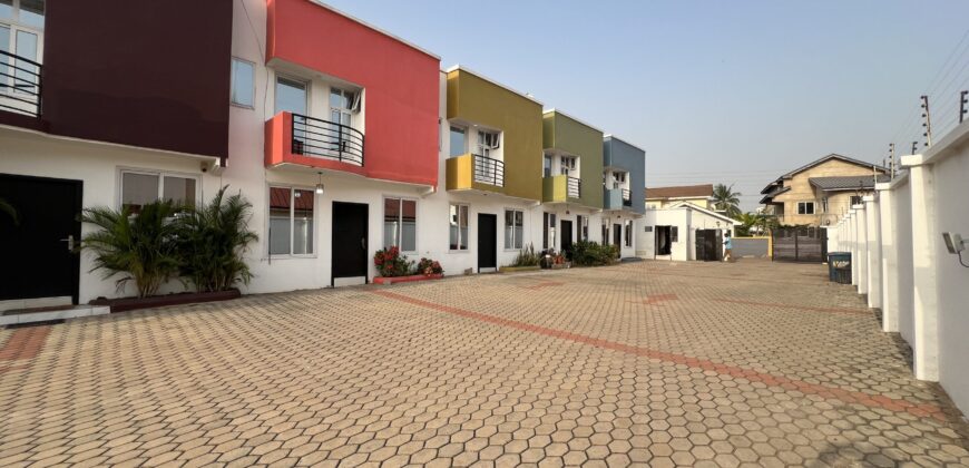 2bedroom semidetached for rent Tseaddo