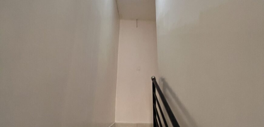 2bedroom semidetached for rent Tseaddo