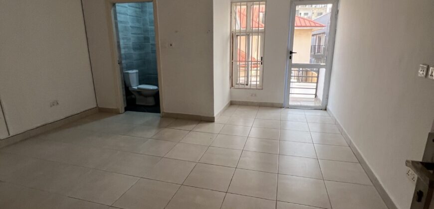 2bedroom semidetached for rent Tseaddo