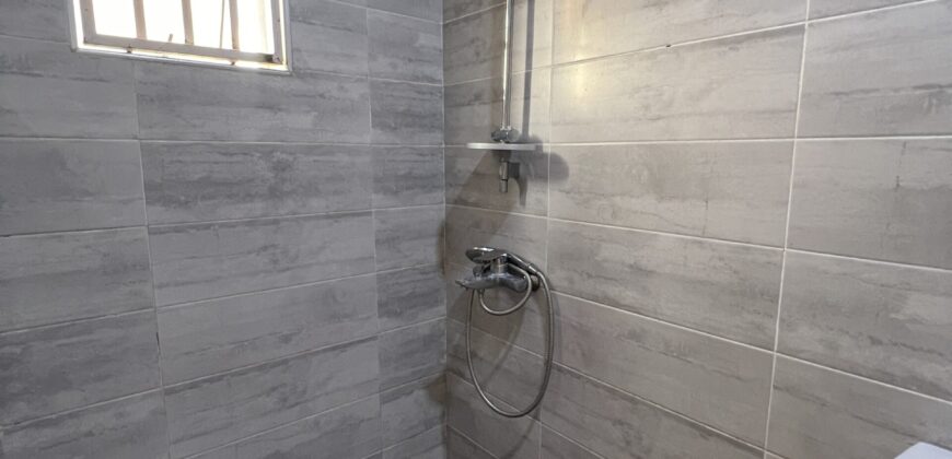 2bedroom semidetached for rent Tseaddo