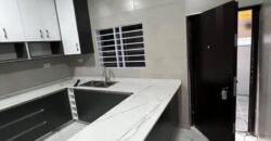 5Bedroom townhouse for sale Achimota mile 7