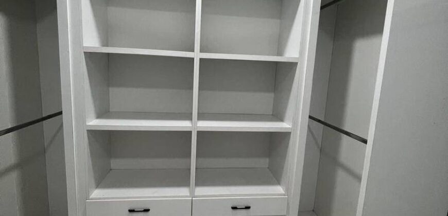 5Bedroom townhouse for sale Achimota mile 7