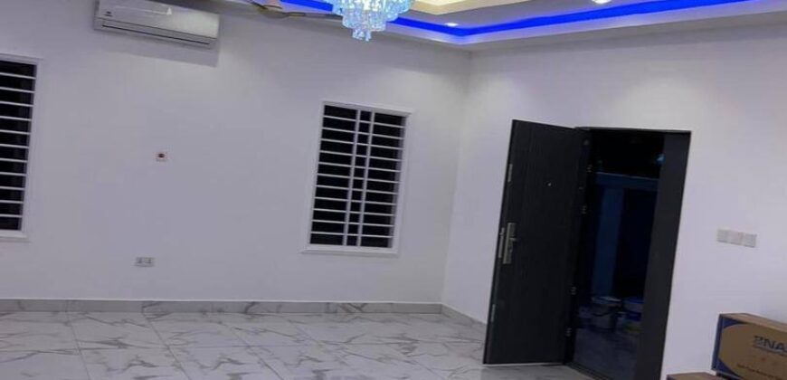 5Bedroom townhouse for sale Achimota mile 7