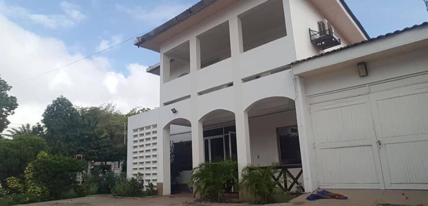 3bedroom house located at North Ridge