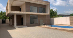 LUXURIOUS 4 BEDROOMS HOUSE WITH A SPARKLING SWIMMING POOL EAST LEGON HILLS