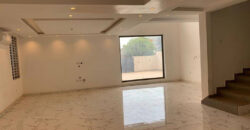 LUXURIOUS 4 BEDROOMS HOUSE WITH A SPARKLING SWIMMING POOL EAST LEGON HILLS