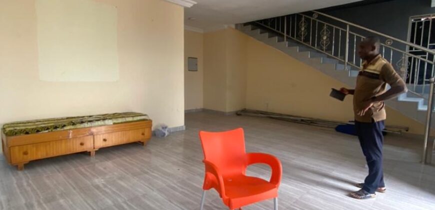 4bedroom house for rent at spintex HFC