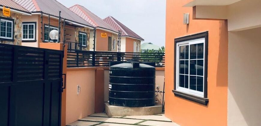 RENT A 3BEDROOM HOUSE LOCATED AT ACHIMOTA – GOLF HILLS