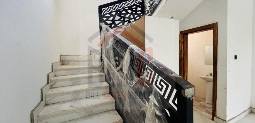 Luxurious 3bedroom Storey Building For Sale At SPINTEX COM 18 ROAD