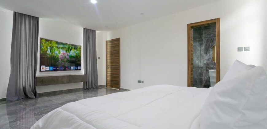 Four (4) bedroom town house 🏡 for sale at Eastlegon hills fully furnished