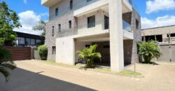 Four (4) bedroom town house 🏡 for rent at airport residential fully furnished