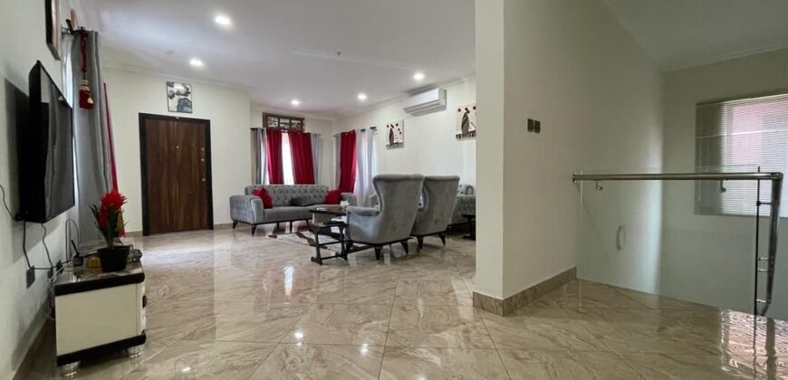 5 FULLY FURNISHED BEDROOM LUXURIOUS EXECUTIVE HOUSE FOR SALE