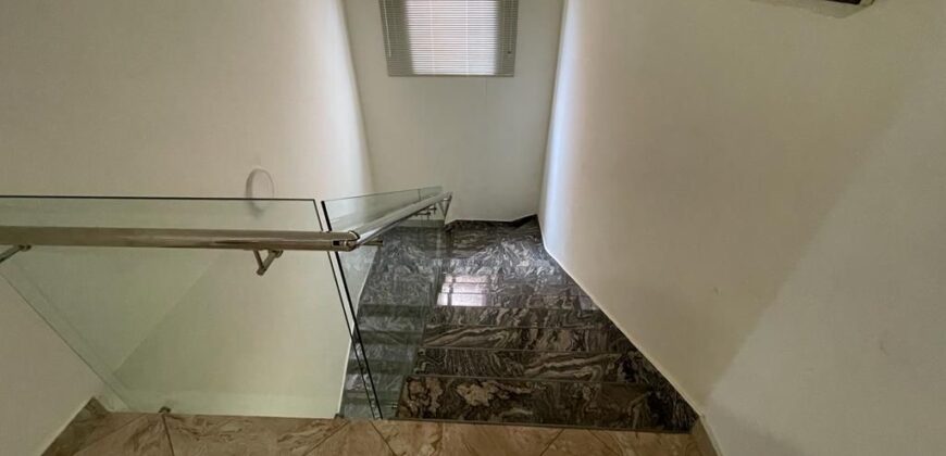 5 FULLY FURNISHED BEDROOM LUXURIOUS EXECUTIVE HOUSE FOR SALE