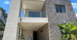 Four (4) bedroom town house 🏡 for rent at airport residential fully furnished