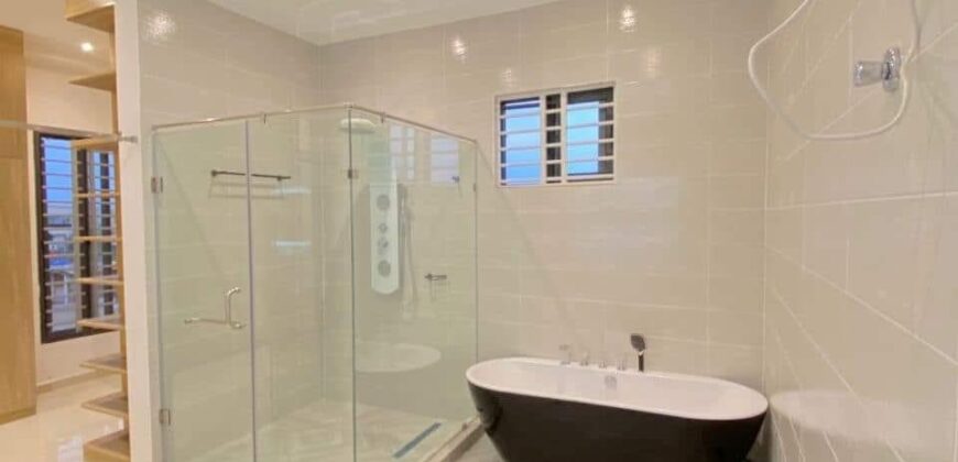 4Bedroom house Selling at East Legon