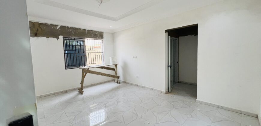 2BEDROOM  HOUSE FOR SALE AT SPINTEX
