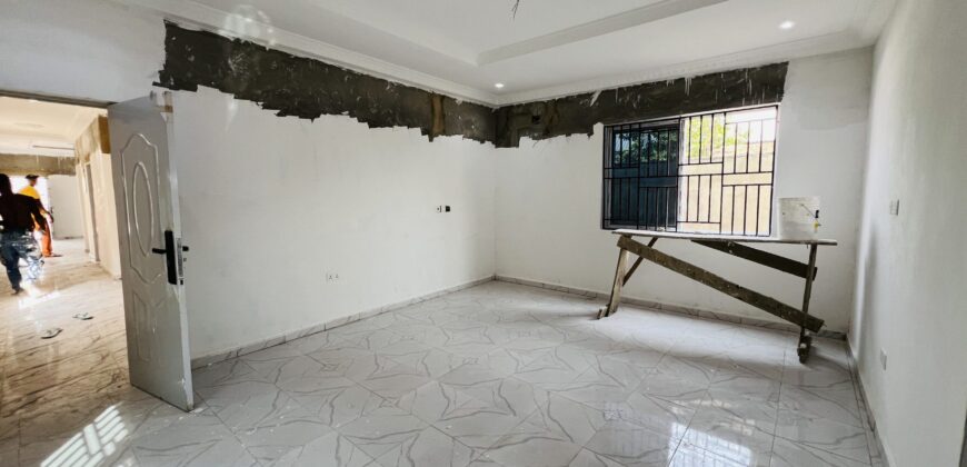 2BEDROOM  HOUSE FOR SALE AT SPINTEX